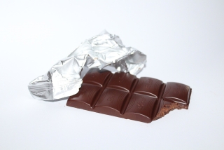 folia aluminiowa do pakowania czekolady