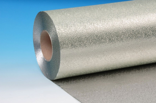 Jak dobrać folię aluminiową do izolacji przemysłowej