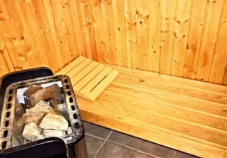 folia aluminiowa do izolacji sauny